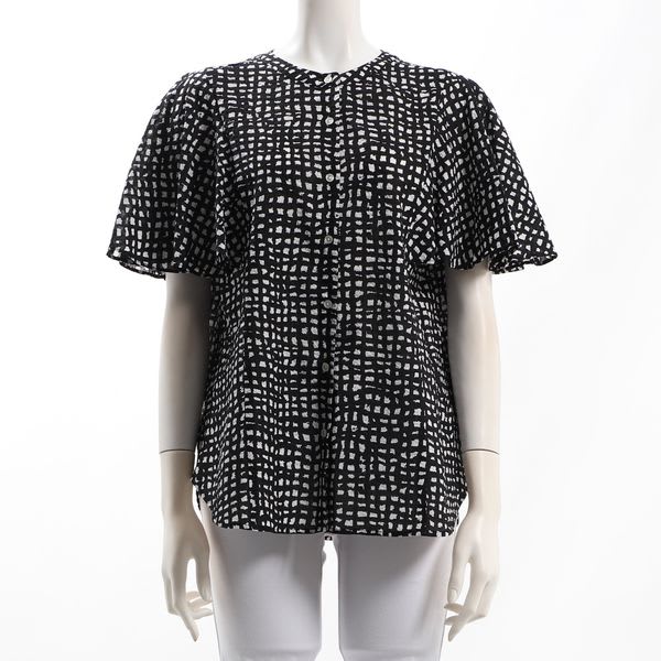 バンドカラーデザインブラウス