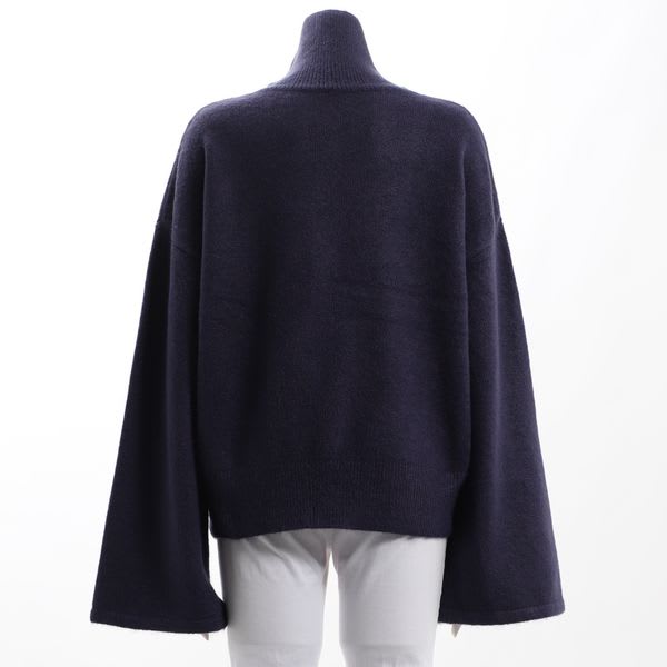 ドロップショルダーゆったりニット