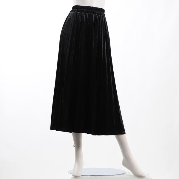 Vネックリブニット