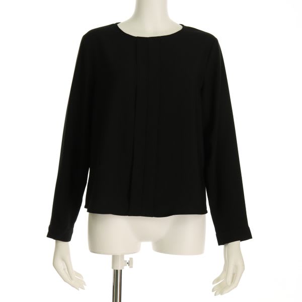 フロントタックブラウス