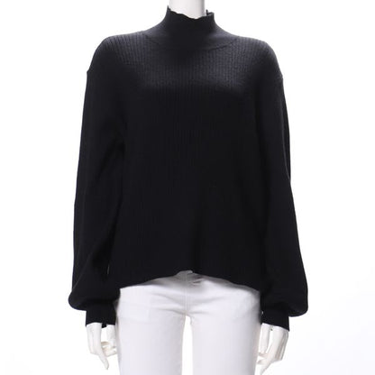 ふんわり感ハイネックニット