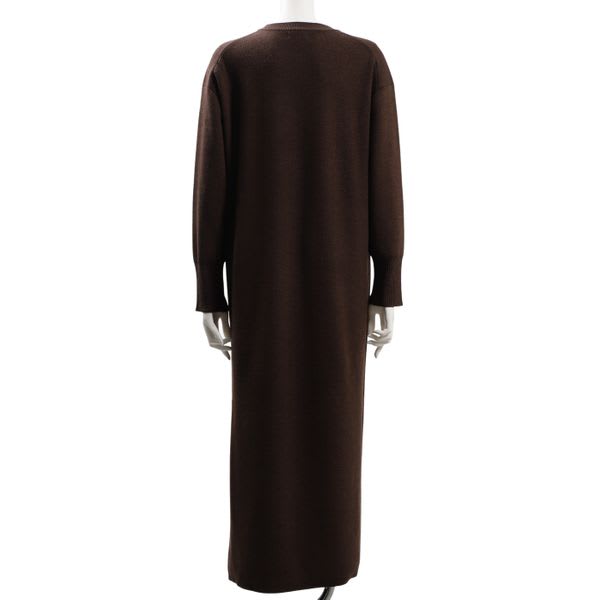 シンプルシルエットクルーネックワンピース