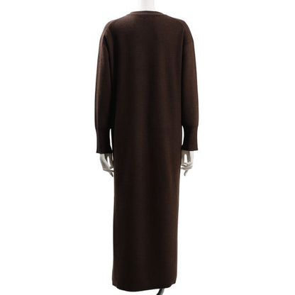 シンプルシルエットクルーネックワンピース