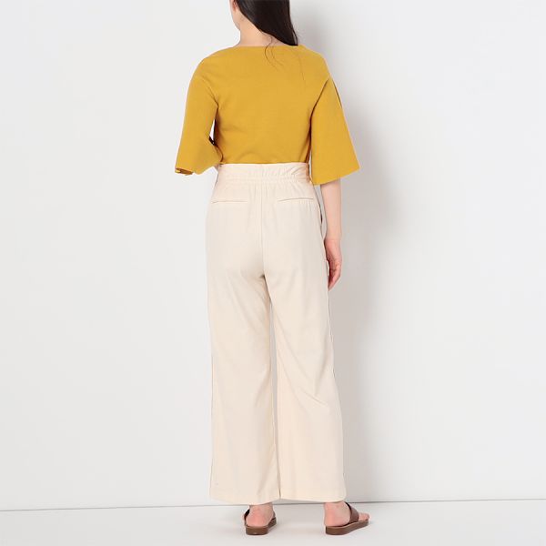 Vネックフレアスリーブニット
