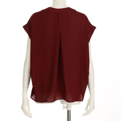 タックデザインブラウス