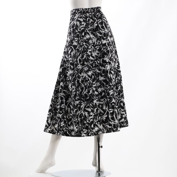 フラワープリントAラインスカート