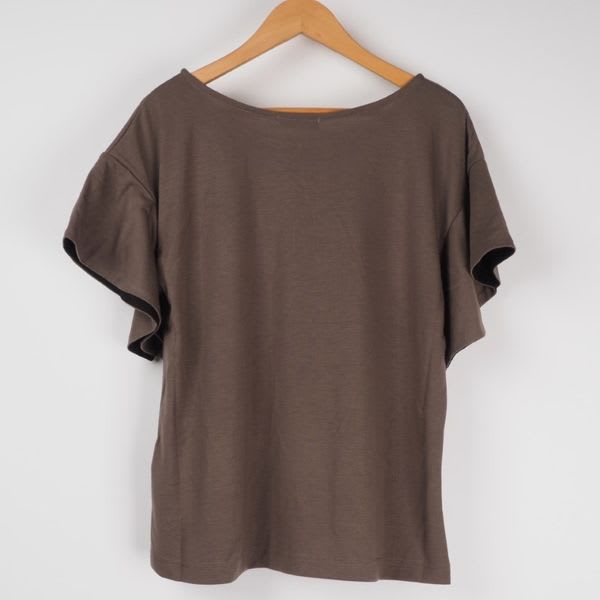 フレアスリーブカットソー