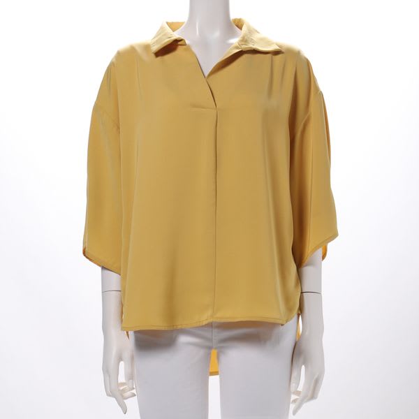 タックデザインスキッパーブラウス