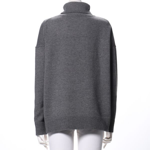 ドロップショルダータートルネックニット