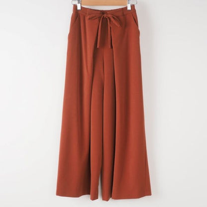 上品シルエットワイドパンツ