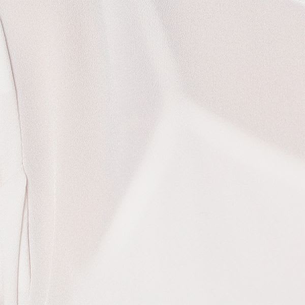 パフスリーブブラウス