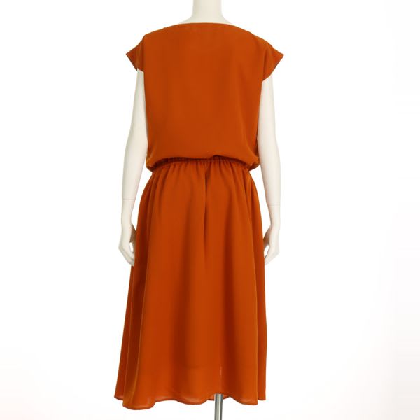 ウエスト切替え浅めVネックワンピース