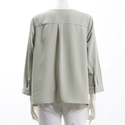 フロントタックデザインブラウス