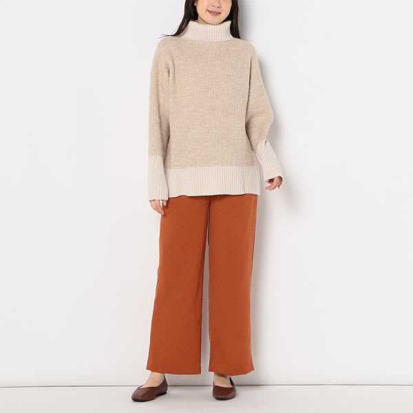 タックワイドパンツ