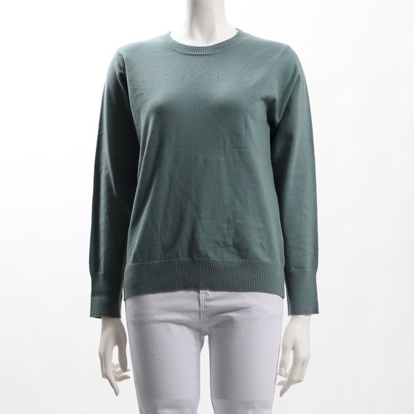 ベーシッククルーネックニット