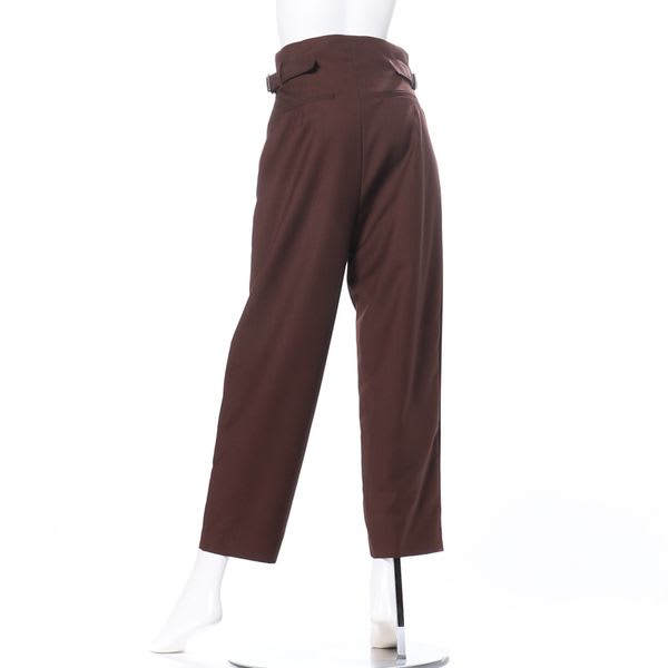 サイドベルトテーパードパンツ