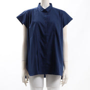 フロントタックシャツ