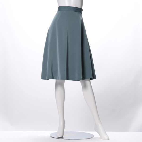 ベーシックフレアスカート