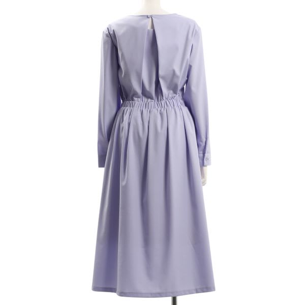 バックタックデザインワンピース