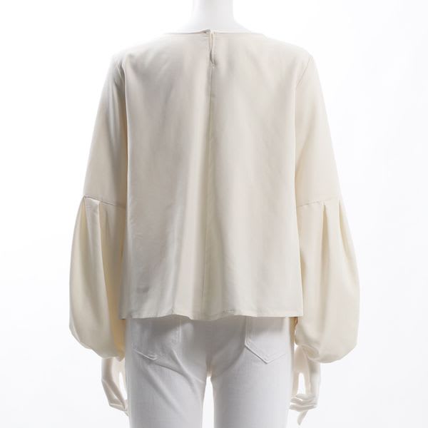 タック入り袖ボリュームブラウス