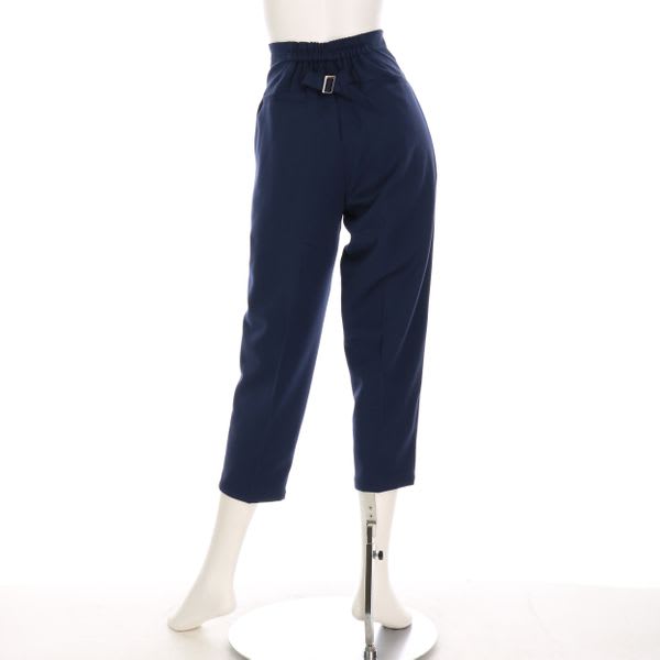 後ろベルトテーパードパンツ