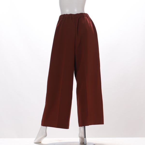 シンプルデザインワイドパンツ