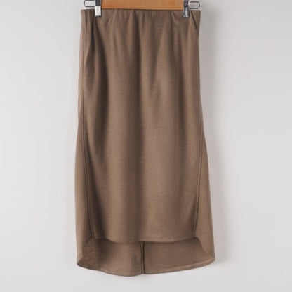 イレギュラーヘムスカート