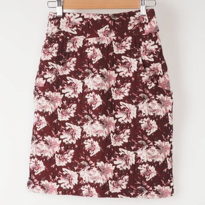 花柄タイトスカート