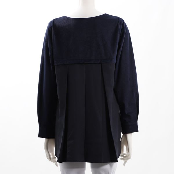 バックの異素材切り替えデザインカットソー