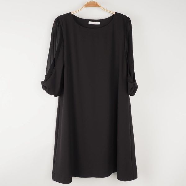 袖切り替えデザインワンピース