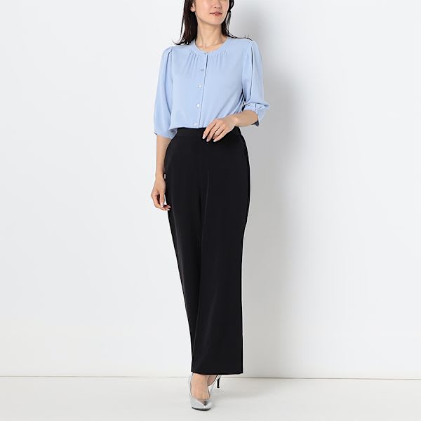 シンプルフレアパンツ