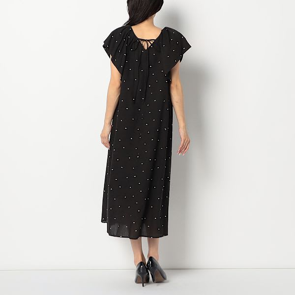 刺繍ドットAラインフレアワンピース