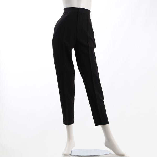 センターシームテーパードパンツ