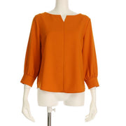 オープンフロントネックブラウス