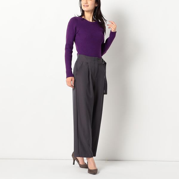 シンプルクルーネックリブニット