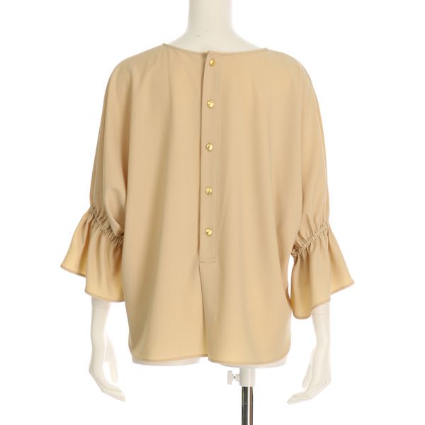 バックボタンフレア袖ドルマンスリーブブラウス