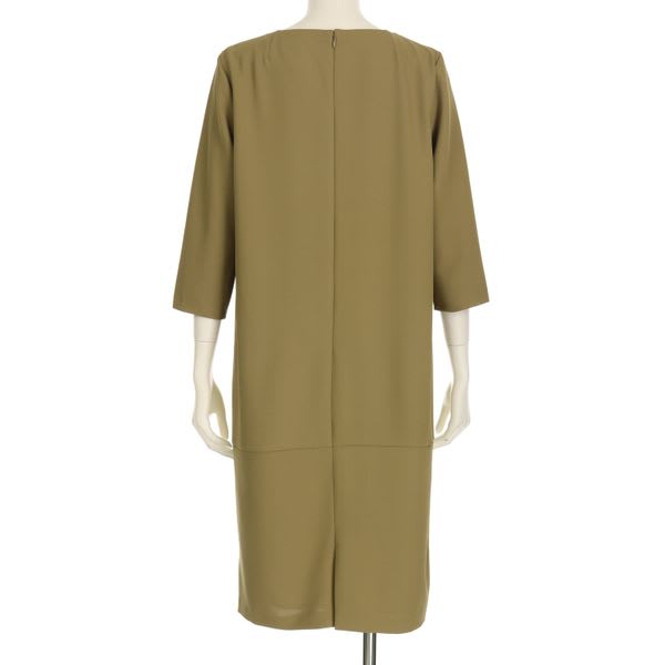 ボックスシルエットシンプルドレス