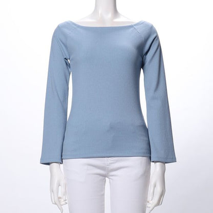 バトーネックニット