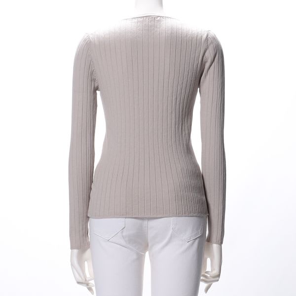 シンプルリブニット