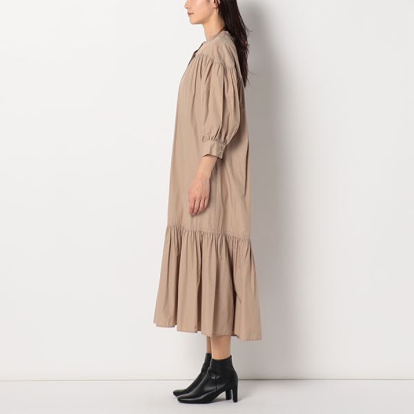 ギャザーデザインワンピース