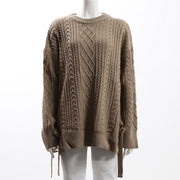 サイドデザインケーブルニット