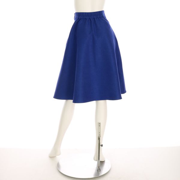 サイドボタンフレアスカート