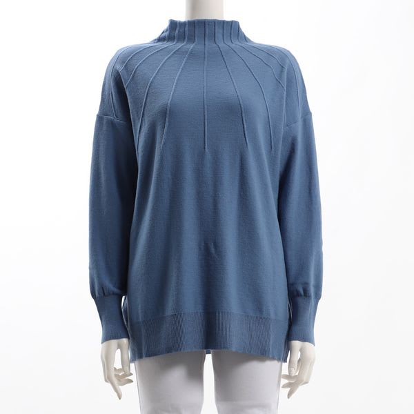 首元網目ニット