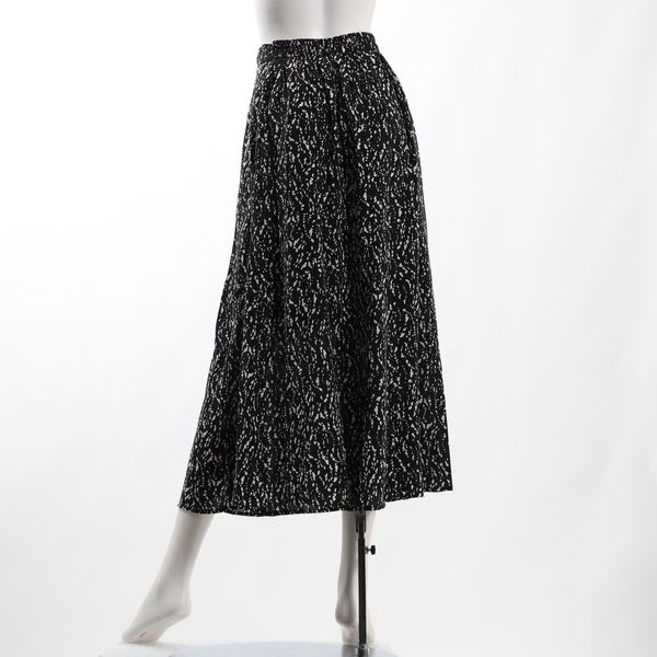 総柄Aラインスカート