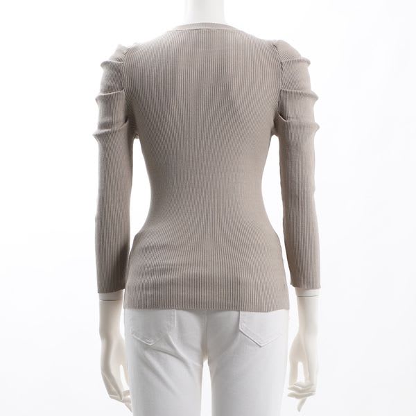 パワーショルダーリブニット