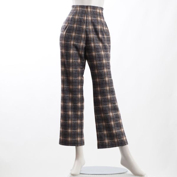 チェック柄パンツ