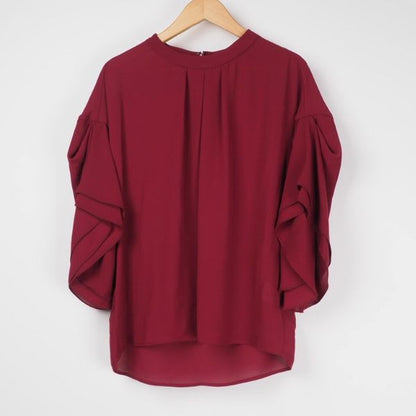 ラッフルデザイン袖ブラウス