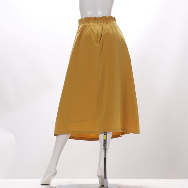 Dカンベルト付きフレアスカート