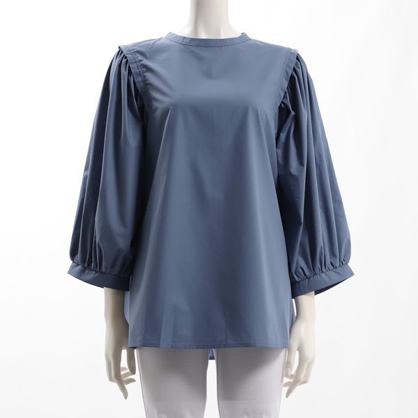 パフスリーブブラウス