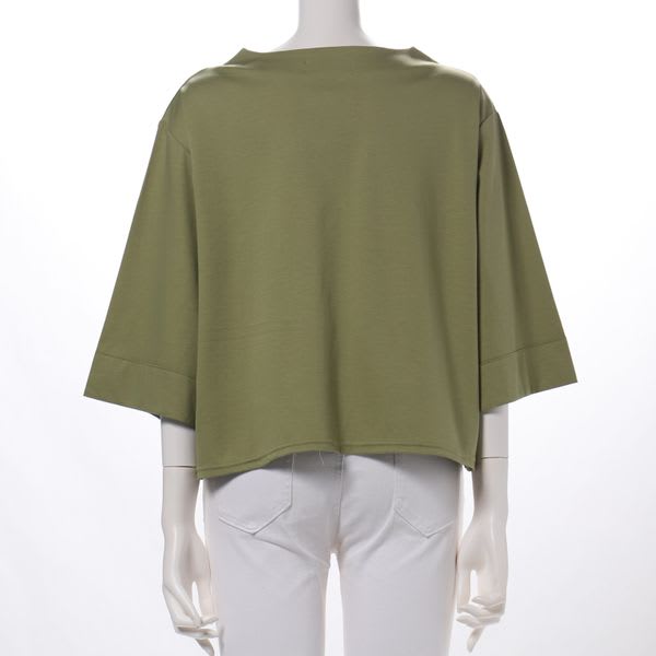 広めのお袖口Vネックカットソー